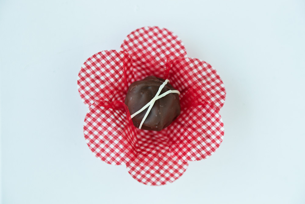 Red Checked Truffle Wrapper