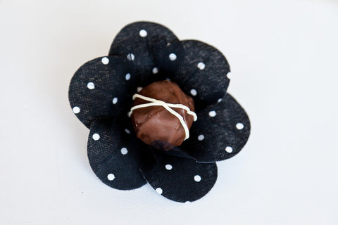 Polka Black & White Truffle Wrapper